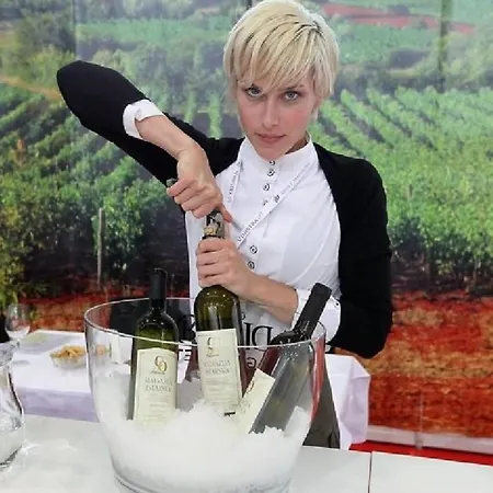 Wellness Und Stella- In Der Naehe Von Straenden - By Interhome Пула
