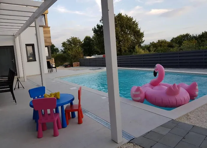 Wellness Und Stella- In Der Naehe Von Straenden - By Interhome Holiday home Pula